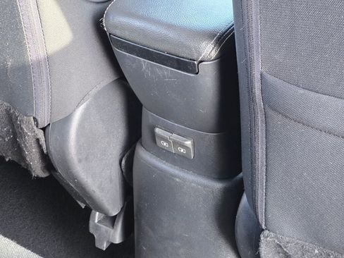 Used 2020 Nissan Kicks SV image 12