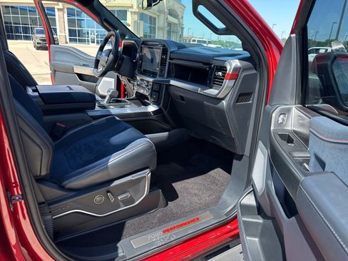 Used 2022 Ford F150 Raptor w/ Raptor 37 Performance Package AWD/4WD image 22
