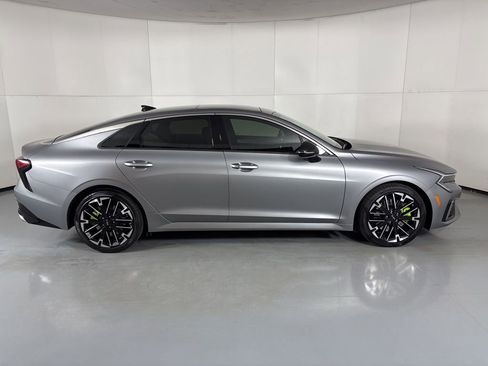 New 2026 Kia K5 GT image 9