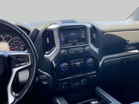 Used 2021 Chevrolet Silverado 1500 RST w/ Convenience Package II AWD/4WD image 6