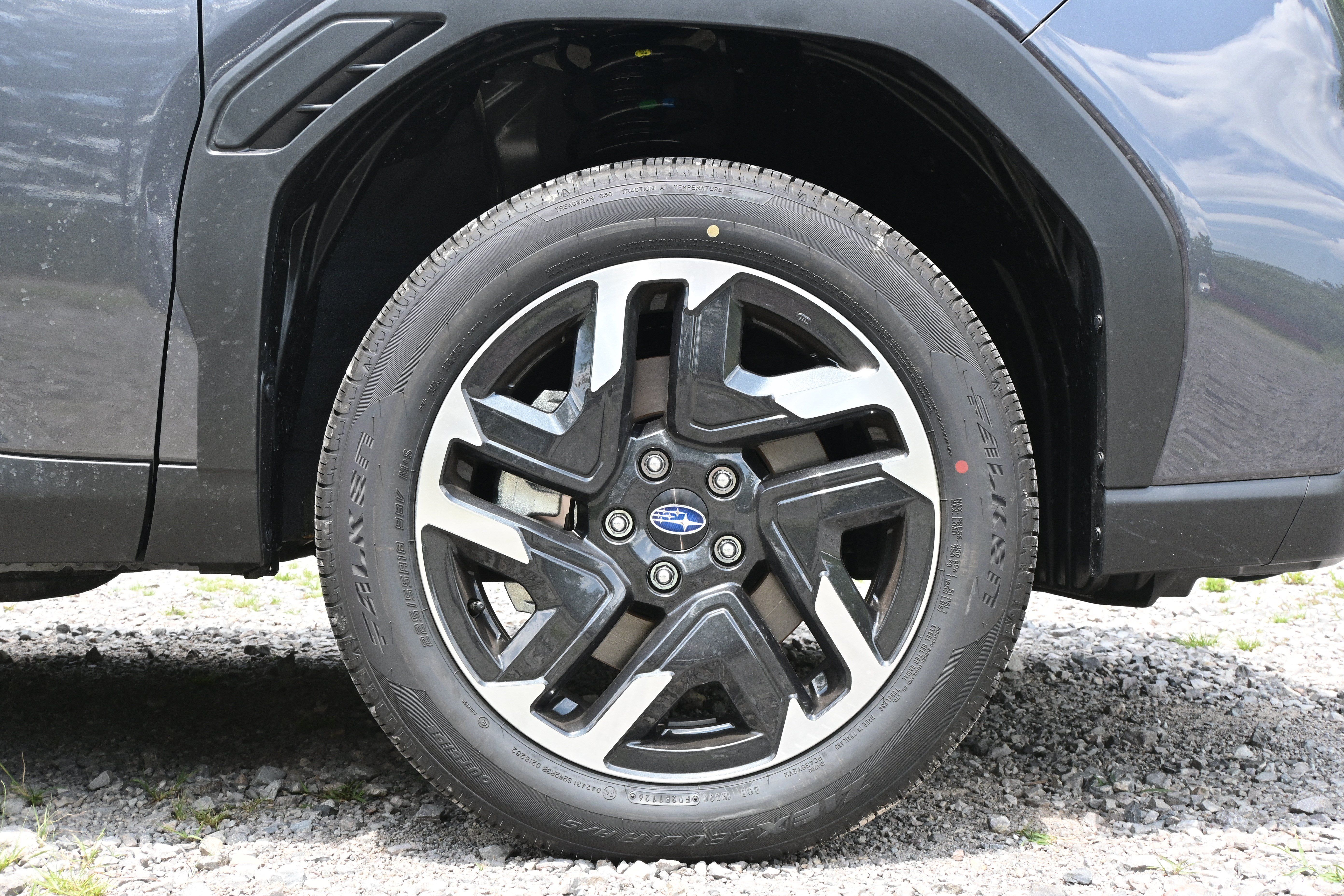 New 2026 Subaru Forester Premium AWD/4WD image 13