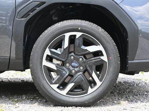 New 2026 Subaru Forester Premium AWD/4WD image 13