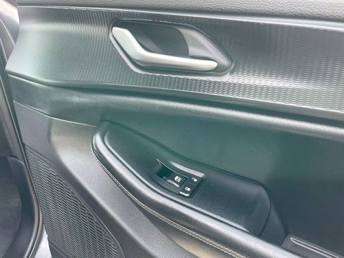 Used 2023 Jeep Grand Cherokee L Laredo w/ Luxury Tech Group I image 30