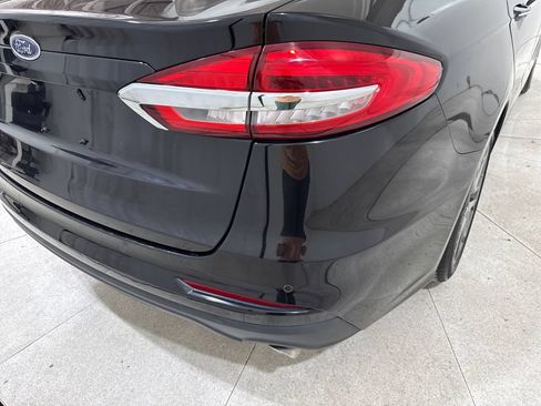 Used 2020 Ford Fusion SEL FWD image 22