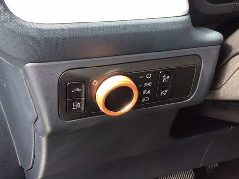 Used 2024 Ford Maverick XLT image 22