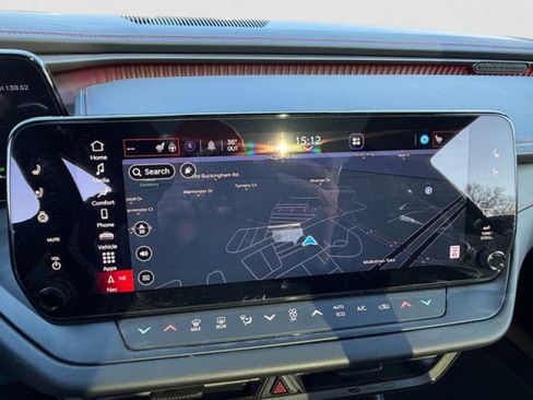 Used 2025 Dodge Charger Daytona Scat Pack w/ Track Pack image 16