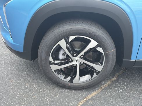 New 2026 Chevrolet Trax RS w/ Sunroof Package FWD image 11