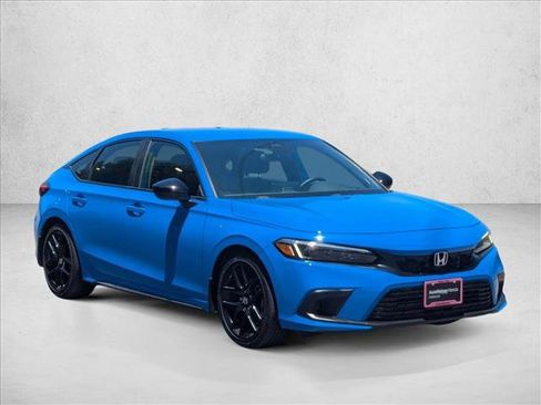 Used 2022 Honda Civic Sport image 3