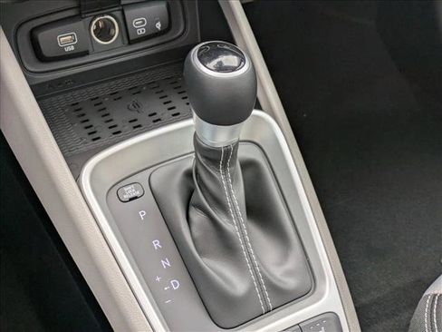 New 2026 Hyundai Venue SEL image 15