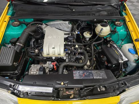 Used 1996 Volkswagen Golf GL FWD image 30