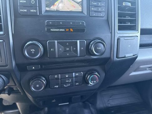 Used 2016 Ford F150 XL w/ Equipment Group 101A Mid AWD/4WD image 31