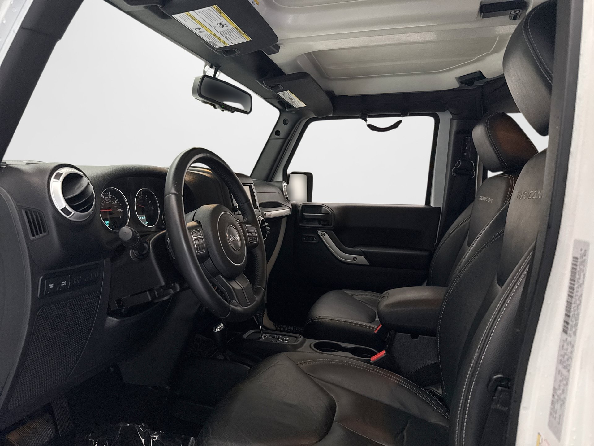 Used 2016 Jeep Wrangler Unlimited Rubicon w/ Dual Top Group AWD/4WD image 9