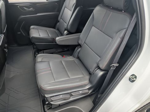 Used 2023 Chevrolet Tahoe RST w/ Luxury Package RWD image 18
