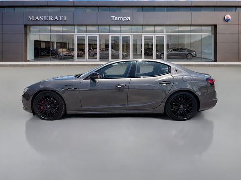 Used 2023 Maserati Ghibli Modena RWD image 6