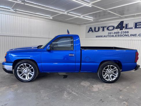 Used 2004 Chevrolet Silverado 1500 W/T RWD image 8