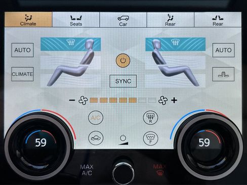 Used 2017 Land Rover Range Rover Long Wheelbase Supercharged image 26