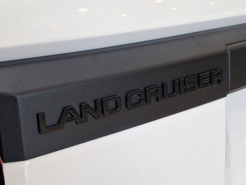 Used 2026 Toyota Land Cruiser 1958 AWD/4WD image 30