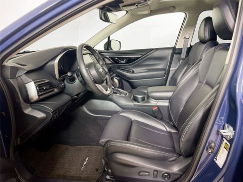 Used 2024 Subaru Outback Limited AWD/4WD image 5