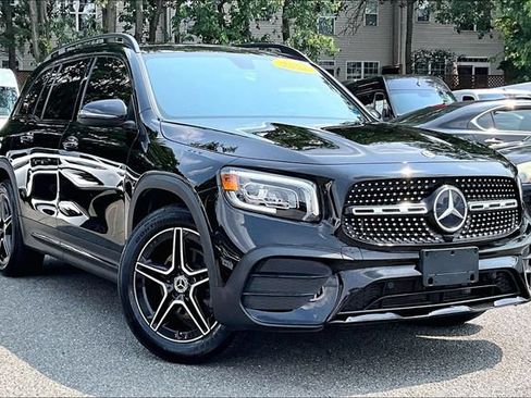 Certified 2023 Mercedes-Benz GLB 250 4MATIC w/ AMG Line image 1