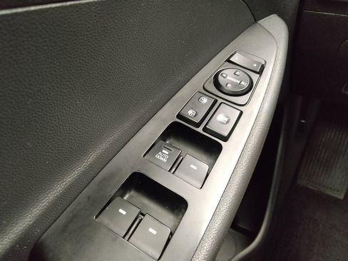 Used 2019 Hyundai Tucson SE AWD/4WD image 27