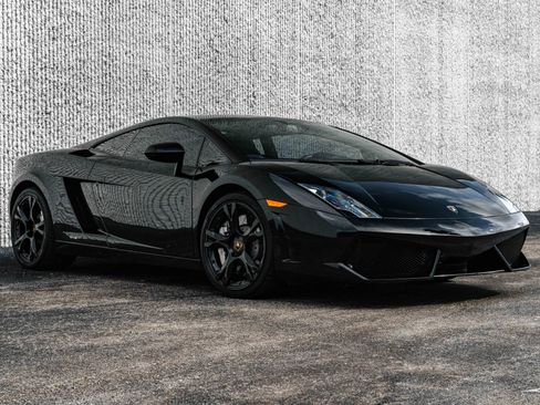Used 2012 Lamborghini Gallardo LP 550-2 RWD image 3