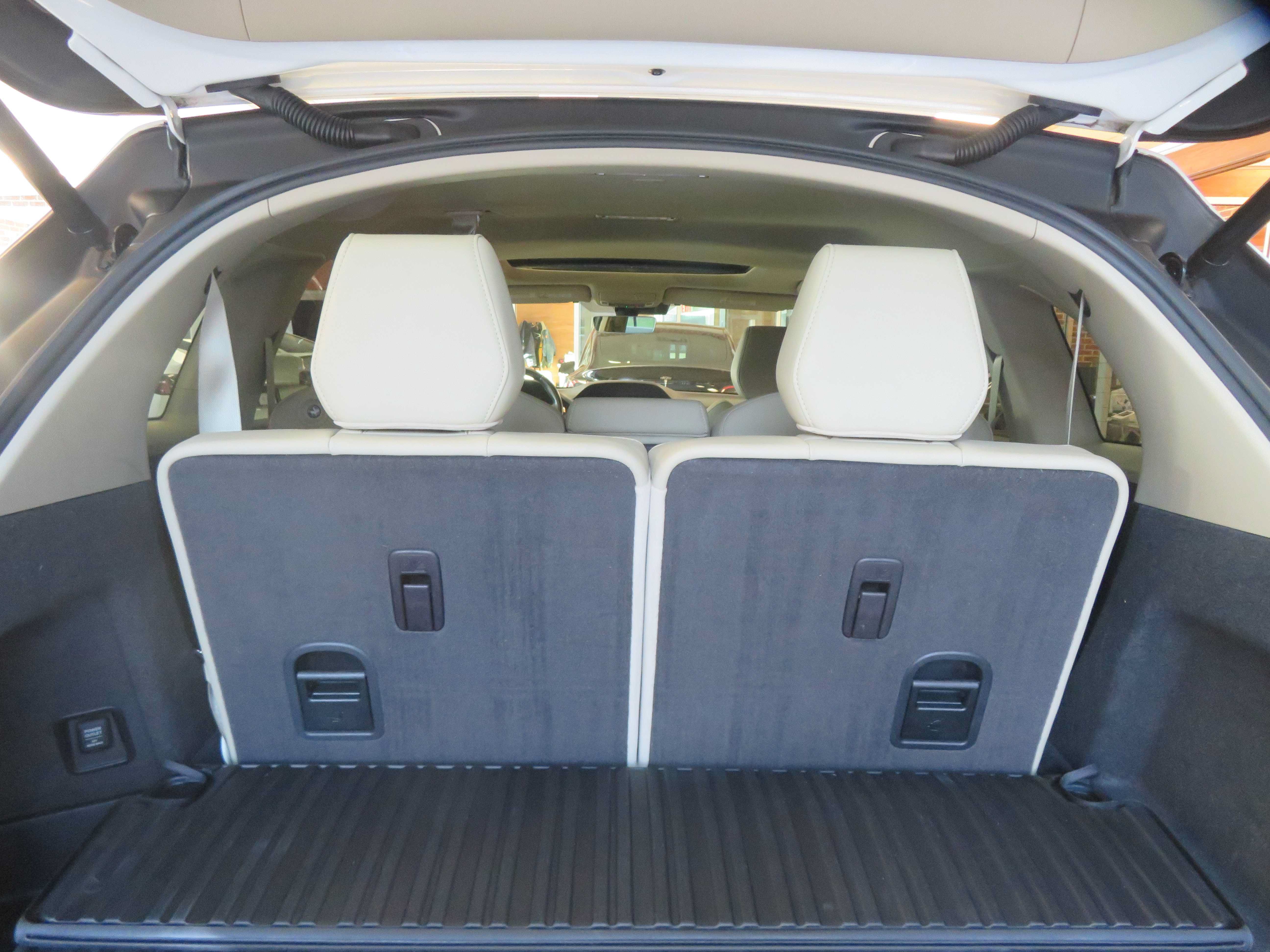 Used 2016 Acura MDX w/ Technology Package AWD/4WD image 55