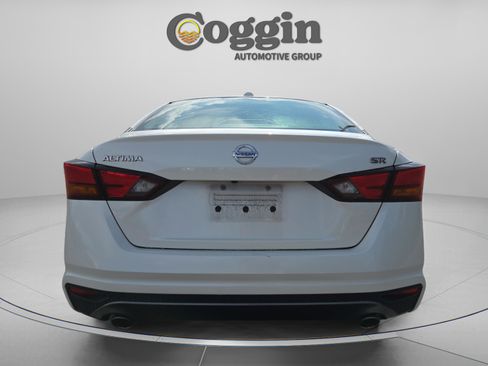 Used 2019 Nissan Altima 2.5 SR FWD image 4