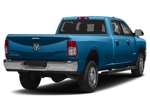 Used 2021 RAM 2500 Big Horn w/ Level 1 Equipment Group AWD/4WD image 2