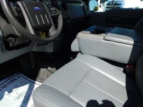Used 2016 Ford F350 XL image 28