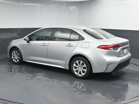 Certified 2024 Toyota Corolla LE image 6