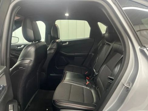 Used 2024 Ford Escape ST-Line AWD/4WD image 15