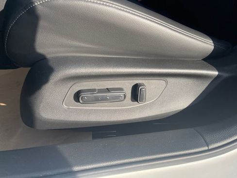 Certified 2023 Honda Civic EX-L image 18