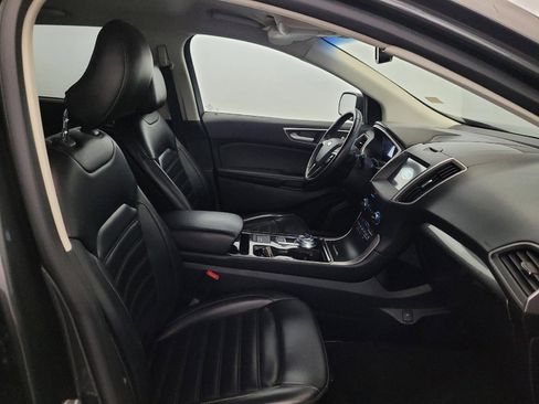 Used 2019 Ford Edge SEL w/ Equipment Group 201A AWD/4WD image 21