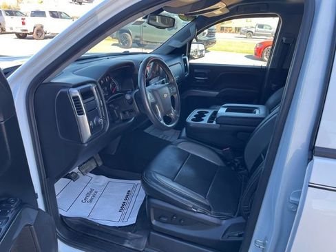 Used 2018 Chevrolet Silverado 1500 LT w/ All Star Edition image 9