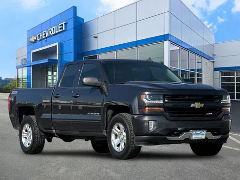 Used 2016 Chevrolet Silverado 1500 LT w/ All Star Edition AWD/4WD image 9