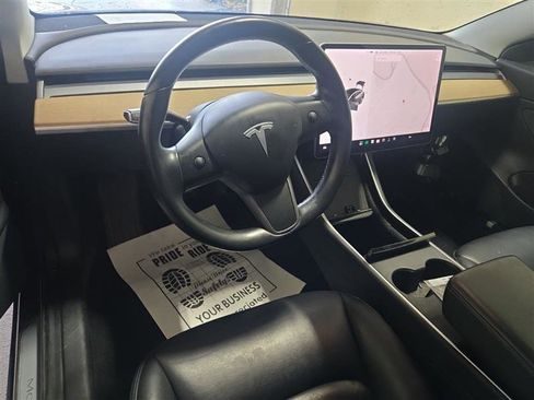 Used 2018 Tesla Model 3 Long Range AWD/4WD image 4