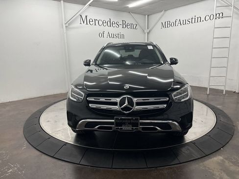 Certified 2022 Mercedes-Benz GLC 300 image 2