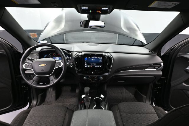 Used 2023 Chevrolet Traverse LT w/ LPO, Floor Liner Package AWD/4WD image 19