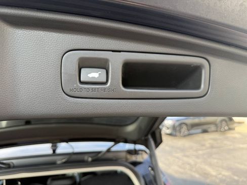Used 2025 Honda CR-V EX-L image 22