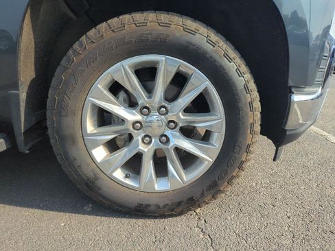 Used 2021 Chevrolet Silverado 1500 LTZ w/ LTZ Premium Package image 10