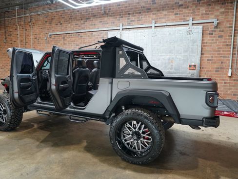 Used 2020 Jeep Gladiator Sport w/ Quick Order Package 24S AWD/4WD image 57