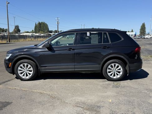 Used 2020 Volkswagen Tiguan S image 4