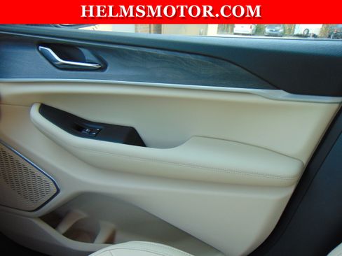 New 2026 Jeep Grand Cherokee Limited AWD/4WD image 35