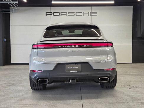 New 2026 Porsche Cayenne Coupe AWD/4WD image 2