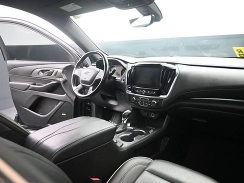 Used 2023 Chevrolet Traverse Premier w/ Redline Edition AWD/4WD image 42