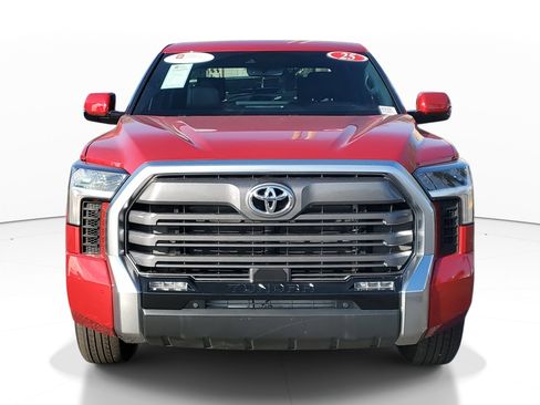 Used 2025 Toyota Tundra Limited image 2