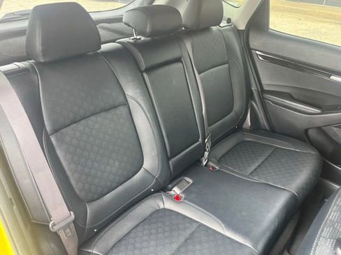 Used 2021 Kia Seltos SX w/ SX Sunroof Package image 33