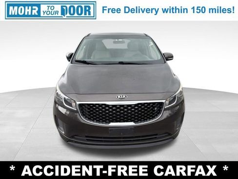 Used 2018 Kia Sedona LX FWD image 9
