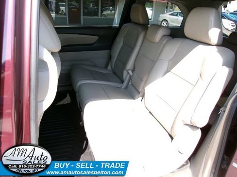 Used 2014 Honda Odyssey EX-L image 17
