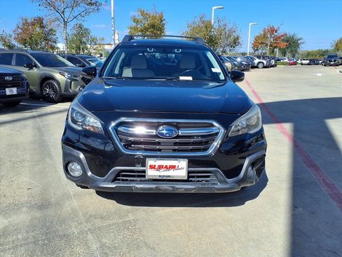 Used 2018 Subaru Outback 2.5i Premium image 5